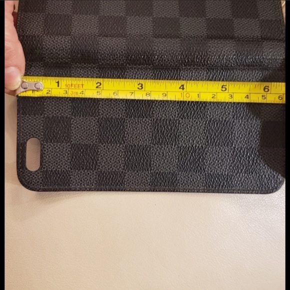 Louis Vuitton Damier Graphite iPhone 8 Plu… - Picture 11 of 12